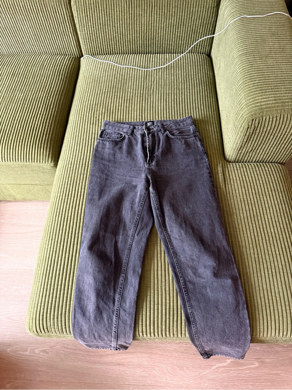 BDG High waisted, Women’s Washed Black Relaxed Jeans